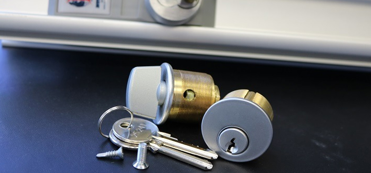 Commercial Lock Installation Newport Beach